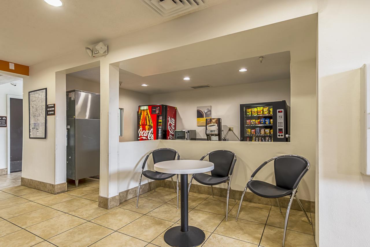 Motel 6 Indianapolis Carmel Luaran gambar