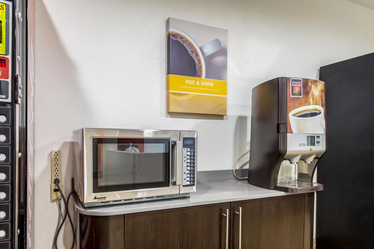 Motel 6 Indianapolis Carmel Luaran gambar