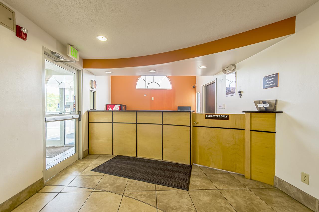 Motel 6 Indianapolis Carmel Luaran gambar
