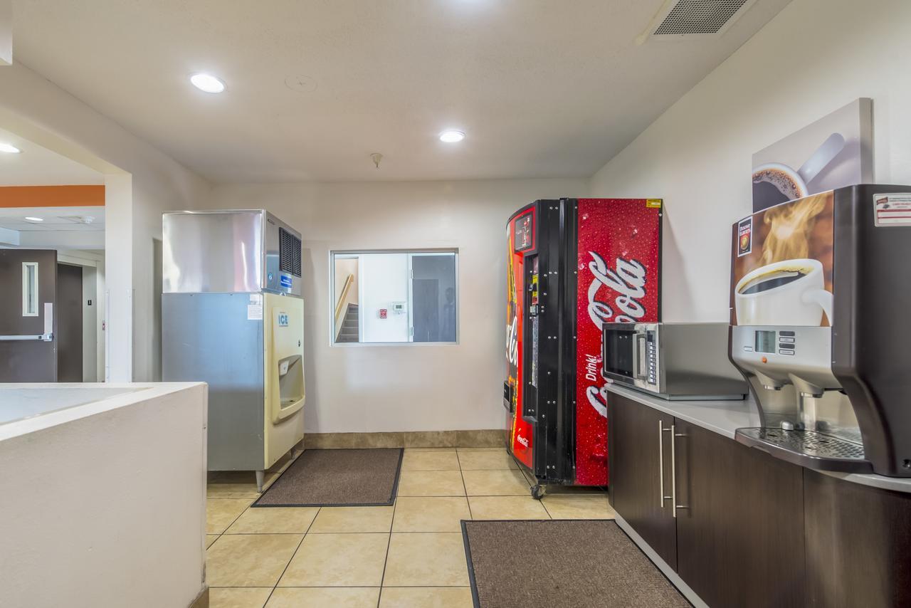 Motel 6 Indianapolis Carmel Luaran gambar