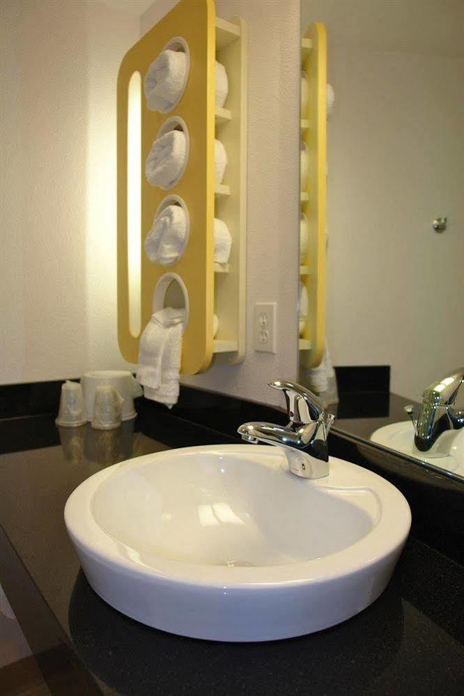 Motel 6 Indianapolis Carmel Luaran gambar